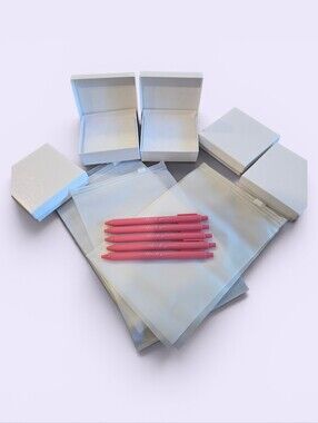 Shipping bundle five of each